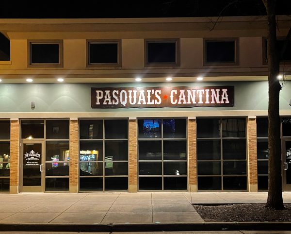 Pascua's cannina at night.